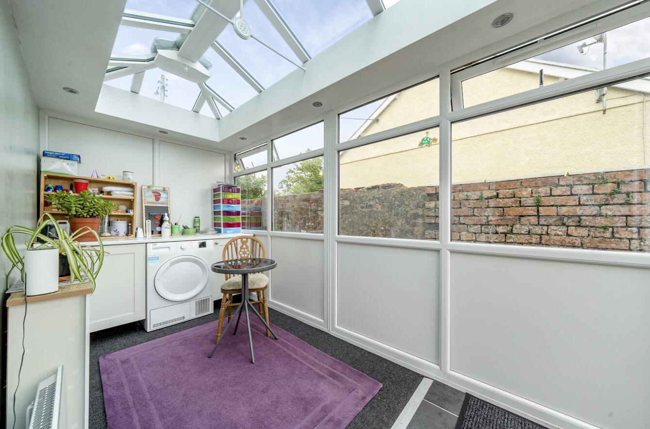 Neath Road, Ystradgynlais, Swansea, SA9 1PR